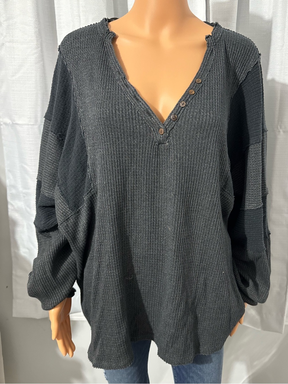 Cool We The Free size S charcoal gray waffle knit oversized long sleeve shirt